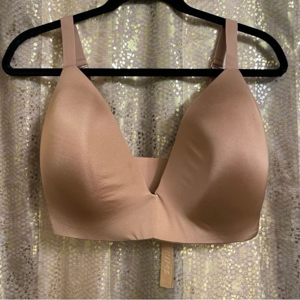 SKIMS Nude Bra